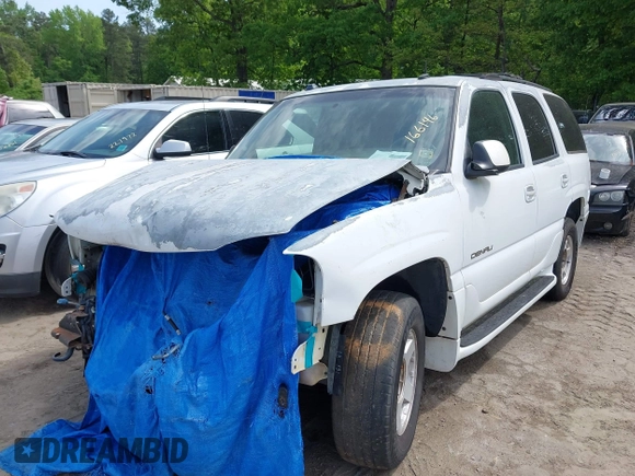 2004 GMC Yukon Denali z VIN 1GKEK63U34J166146, wystawiony jako IAAI lot #42097894 z przebiegiem Nie podano mil oraz . Historia ofert i sprzedaży dostępna na DreamBid. Obrazek 2.