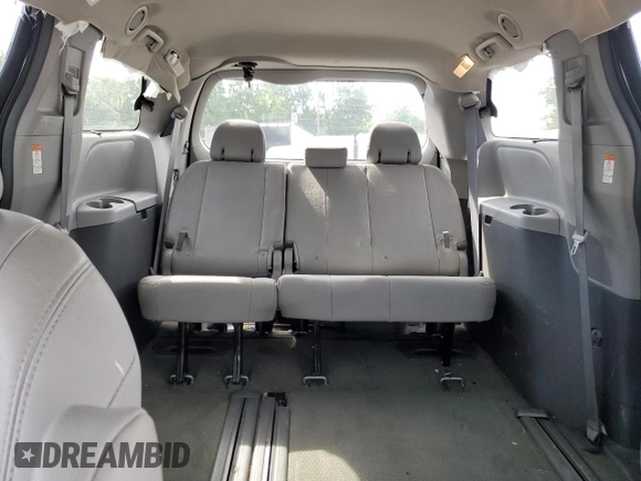 2017 Toyota Sienna XLE Auto Access Seat with VIN 5TDYZ3DCXHS794013, listed as a Copart auction lot 60815065 with 178,562 mi miles and Salvage title. Bid and sale history available at DreamBid. Image 10.