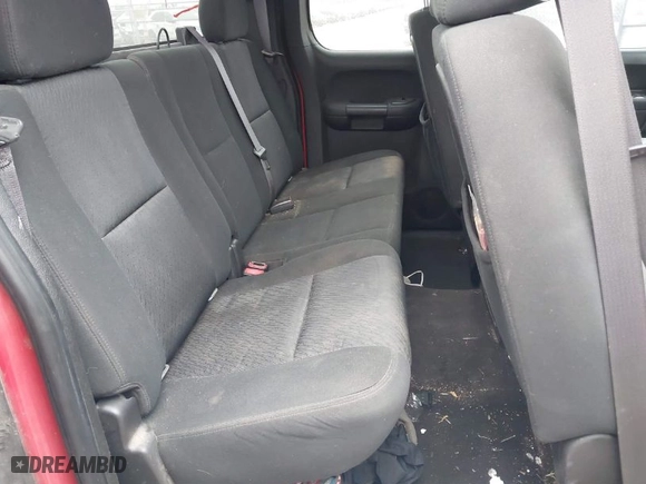 2011 Chevrolet Silverado 1500 LT with VIN 1GCRCSE04BZ375651, listed as a IAAI auction lot 41571329 with 320,878 mi miles. Bid and sale history available at carsss.com. Image 8.