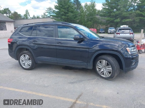 2020 Volkswagen Atlas SE z VIN 1V2UR2CA7LC504330, wystawiony jako IAAI lot #39755712 z przebiegiem 79 892 mil mil oraz . Historia ofert i sprzedaży dostępna na DreamBid. Obrazek 1.