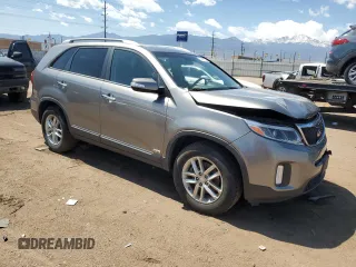 2014 Kia Sorento LX with VIN 5XYKTCA68EG464742, listed as a Copart auction lot 53181755 with 103,465 mi miles and Clean Title. Bid and sale history available at carsss.com. Image 4.