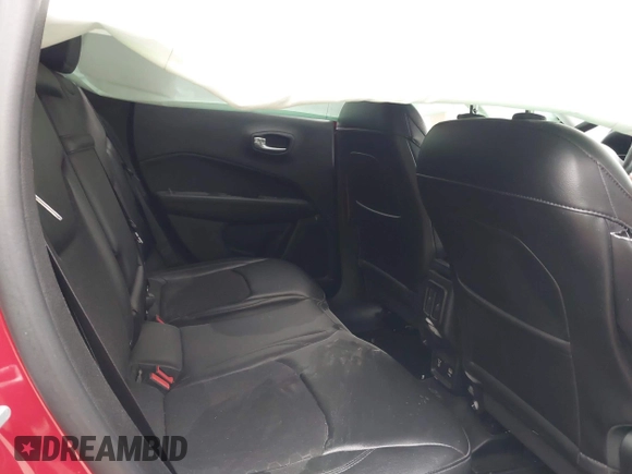 2018 Jeep Compass Latitude with VIN 3C4NJDBB2JT399488, listed as a IAAI auction lot 41553252 with 79,606 mi miles. Bid and sale history available at carsss.com. Image 8.