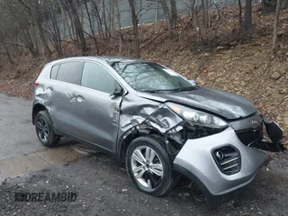 2017 Kia Sportage LX with VIN KNDPMCAC8H7173202, listed as a IAAI auction lot 41938786 with 80,022 mi miles and . Bid and sale history available at carsss.com. Image 1.