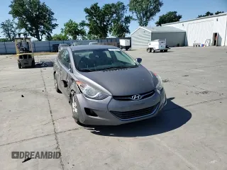 2013 Hyundai Elantra GLS z VIN 5NPDH4AE2DH408598, wystawiony jako Copart lot #56076665 z przebiegiem 136 305 mil mil oraz Szkoda całkowita • Salvage title. Historia ofert i sprzedaży dostępna na DreamBid. Obrazek 13.