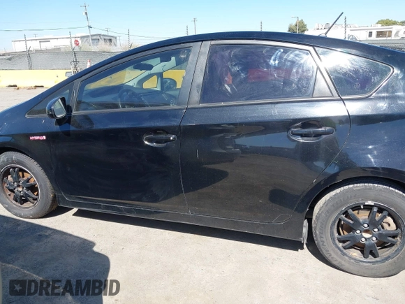 2015 Toyota Prius Four with VIN JTDKN3DU0F1960270, listed as a IAAI auction lot 42660592 with 256,873 mi miles and . Bid and sale history available at DreamBid. Image 14.
