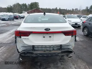 2020 Kia Forte LXS with VIN 3KPF24AD6LE246625, listed as a IAAI auction lot 41661690 with 93,524 mi miles and . Bid and sale history available at carsss.com. Image 16.