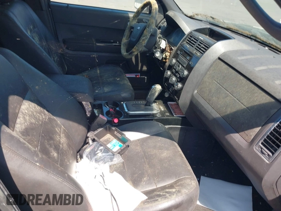 2009 Ford Escape Limited с VIN 1FMCU94749KA48868, выставлен на аукционе IAAI как лот 42753426 с пробегом Не указан миль и . История ставок и продаж доступна на DreamBid. Изображение 5.