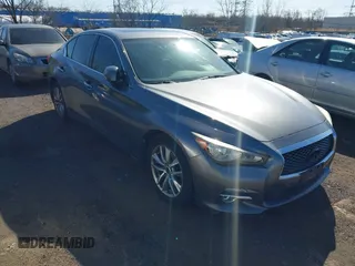 2016 Infiniti Q50 3.0t Premium with VIN JN1EV7AR2GM340043, listed as a IAAI auction lot 41837311 with 171,068 mi miles. Bid and sale history available at carsss.com. Image 1.