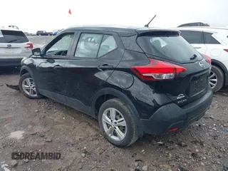 2019 Nissan Kicks S with VIN 3N1CP5CU1KL505929, listed as a IAAI auction lot 42098377 with 63,688 mi miles and . Bid and sale history available at carsss.com. Image 3.