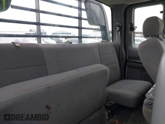 2006 Ford F-250 XL with VIN 1FTSX21P86EB65169, listed as a IAAI auction lot 41051369 with 277,108 mi miles and . Bid and sale history available at DreamBid. Image 8.