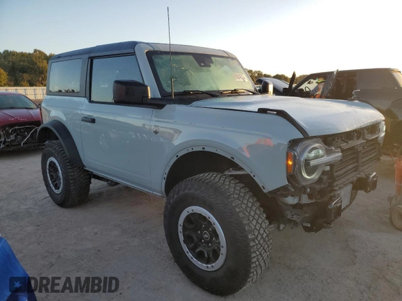 2023 Ford Bronco with VIN 1FMDE5CH2PLA83632, listed as a Copart auction lot 73274023 with 16,260 mi miles. Bid and sale history available at carsss.com. Image 4.