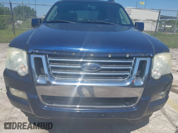 2008 Ford Explorer Sport Trac Limited z VIN 1FMEU33E98UA98898, wystawiony jako IAAI lot #42291415 z przebiegiem 179 782 mil mil oraz . Historia ofert i sprzedaży dostępna na DreamBid. Obrazek 6.