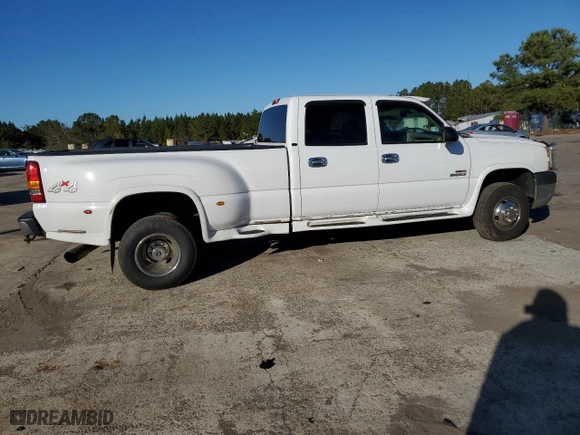 2005 Chevrolet Silverado 3500 DRW LT with VIN 1GCJK332X5F883347, listed as a Copart auction lot 86199094 with NaN miles and Salvage Title. Bid and sale history available at carsss.com. Image 3.