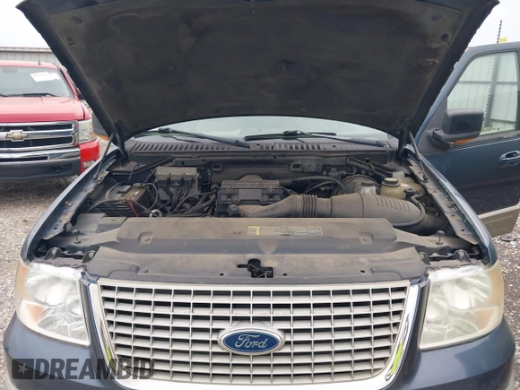 2005 Ford Expedition Eddie Bauer with VIN 1FMFU17525LA87052, listed as a IAAI auction lot 42042940 with 226,105 mi miles and . Bid and sale history available at DreamBid. Image 10.