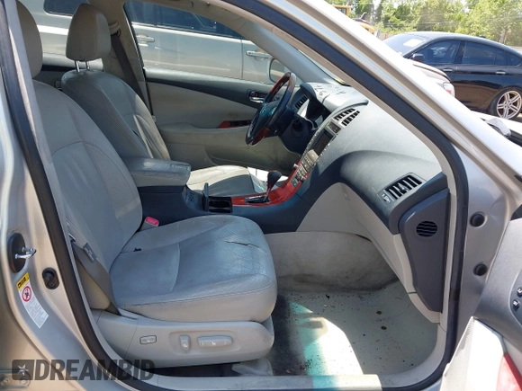 2007 Lexus ES 330 z VIN JTHBJ46G672033406, wystawiony jako IAAI lot #42395991 z przebiegiem 197 619 mil mil oraz . Historia ofert i sprzedaży dostępna na DreamBid. Obrazek 5.