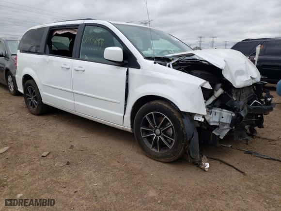 2017 Dodge Grand Caravan GT with VIN 2C4RDGEG5HR561905, listed as a Copart auction lot 50954064 with 47,595 mi miles and Salvage Title. Bid and sale history available at carsss.com. Image 4.