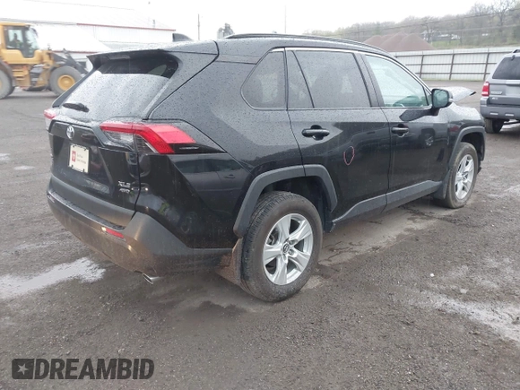 2020 Toyota RAV4 XLE with VIN 2T3P1RFV9LW117501, listed as a IAAI auction lot 42062666 with 115,228 mi miles and . Bid and sale history available at DreamBid. Image 4.