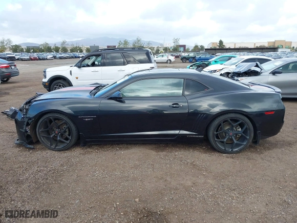 2012 Chevrolet Camaro 2LT with VIN 2G1FC1E39C9118240, listed as a IAAI auction lot 41907051 with 123,173 mi miles. Bid and sale history available at carsss.com. Image 14.