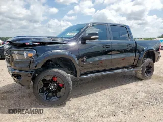 2022 Ram 1500 Big Horn z VIN 1C6SRFFT7NN236617, wystawiony jako Copart lot #58659445 z przebiegiem 21 005 mil mil oraz Szkoda całkowita • Salvage title. Historia ofert i sprzedaży dostępna na DreamBid. Obrazek 1.