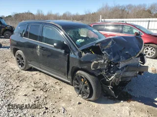 2014 Jeep Compass Altitude with VIN 1C4NJCBAXED819544, listed as a Copart auction lot 48363705 with 112,513 mi miles and Salvage Title. Bid and sale history available at DreamBid. Image 4.