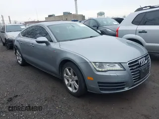 2012 Audi A7 Prestige z VIN WAUWGAFC1CN052707, wystawiony jako IAAI lot #41663598 z przebiegiem 142 741 mil mil oraz . Historia ofert i sprzedaży dostępna na DreamBid. Obrazek 1.