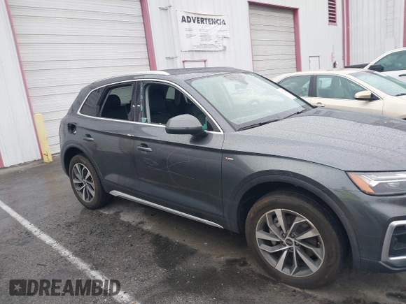 2023 Audi Q5 S line Premium Plus z VIN WA1EAAFY7P2178566, wystawiony jako IAAI lot #41734994 z przebiegiem Nie podano mil oraz . Historia ofert i sprzedaży dostępna na DreamBid. Obrazek 6.