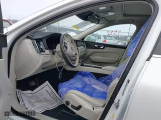 2020 Volvo XC60 Inscription with VIN YV4102RL0L1522300, listed as a IAAI auction lot 38569557 with 38,279 mi miles. Bid and sale history available at carsss.com. Image 5.