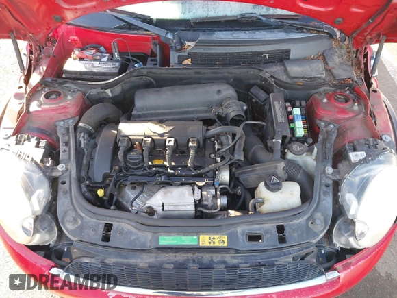 2010 MINI Hardtop S with VIN WMWMF7C50ATZ69911, listed as a IAAI auction lot 41393076 with 94,891 mi miles and . Bid and sale history available at DreamBid. Image 10.