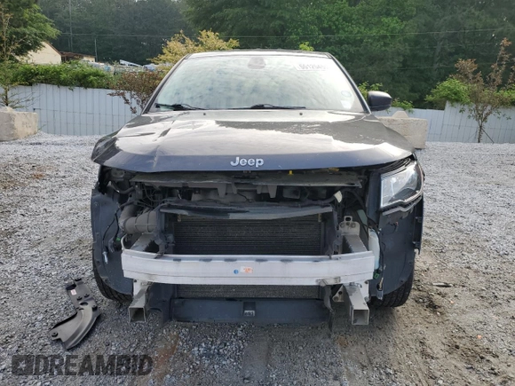 2017 Jeep Compass Sport z VIN 3C4NJCAB3HT652548, wystawiony jako Copart lot #55125455 z przebiegiem 146 302 mil mil oraz Szkoda całkowita • Salvage title. Historia ofert i sprzedaży dostępna na DreamBid. Obrazek 5.