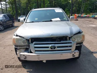 2007 Toyota Highlander z VIN JTEHD21A870048460, wystawiony jako IAAI lot #42432203 z przebiegiem 203 466 mil mil oraz . Historia ofert i sprzedaży dostępna na DreamBid. Obrazek 6.