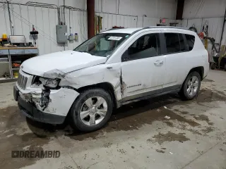 2016 Jeep Compass Sport с VIN 1C4NJDBB7GD635924, выставлен на аукционе Copart как лот 43781395 с пробегом 118 097 миль миль и Списание • Salvage title. История ставок и продаж доступна на DreamBid. Изображение 1.