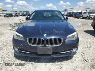 2012 BMW 5 Series 535i xDrive z VIN WBAFU7C5XCDU61442, wystawiony jako Copart lot #61270245 z przebiegiem 201 701 mil mil oraz Czysty tytuł • Clean title. Historia ofert i sprzedaży dostępna na DreamBid. Obrazek 5.