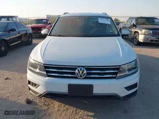 2021 Volkswagen Tiguan S with VIN 3VV1B7AX1MM002556, listed as a IAAI auction lot 40592120 with 55,222 mi miles. Bid and sale history available at carsss.com. Image 12.