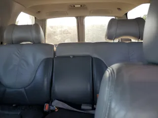 2000 GMC Denali z VIN 1GKEK63R8YR212220, wystawiony jako Copart lot #77606364 z przebiegiem 337 467 mil mil oraz Tytuł czysty. Historia ofert i sprzedaży dostępna na DreamBid. Obrazek 10.