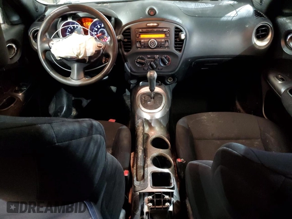 2014 Nissan Juke S with VIN JN8AF5MVXET480872, listed as a Copart auction lot 45961815 with 121,154 mi miles and Salvage Title. Bid and sale history available at carsss.com. Image 8.