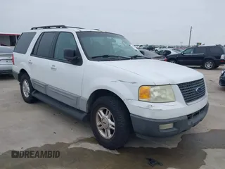 2005 Ford Expedition Special Service with VIN 1FMPU15545LA64623, listed as a IAAI auction lot 41430546 with 310,359 mi miles. Bid and sale history available at carsss.com. Image 1.