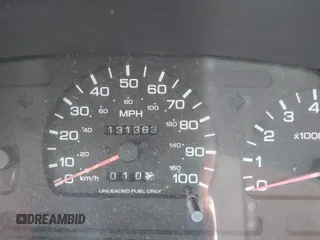 1997 Nissan Frontier XE z VIN 1N6SD11Y4VC415557, wystawiony jako IAAI lot #42399415 z przebiegiem 131 363 mil mil oraz . Historia ofert i sprzedaży dostępna na DreamBid. Obrazek 7.