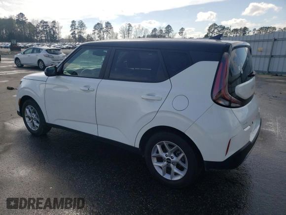 2024 Kia Soul S with VIN KNDJ23AU9R7231615, listed as a Copart auction lot 48921765 with 21,877 mi miles and Salvage title. Bid and sale history available at DreamBid. Image 2.