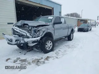 2022 Ram 2500 Laramie с VIN 3C6UR5FL6NG184134, выставлен на аукционе IAAI как лот 41228038 с пробегом 95 631 миль миль и . История ставок и продаж доступна на DreamBid. Изображение 18.