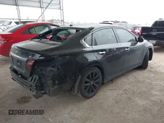 2018 Nissan Altima SR with VIN 1N4AL3AP9JC248276, listed as a IAAI auction lot 41327872 with 113,571 mi miles and . Bid and sale history available at DreamBid. Image 4.