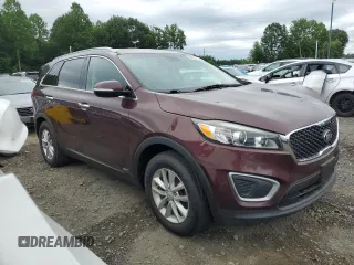 2017 Kia Sorento LX with VIN 5XYPGDA32HG261498, listed as a Copart auction lot 58958185 with 129,744 mi miles and Clean title. Bid and sale history available at DreamBid. Image 4.