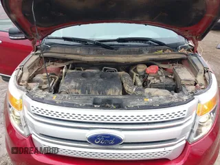 2013 Ford Explorer XLT with VIN 1FM5K7D94DGB68900, listed as a IAAI auction lot 41090687 with 219,170 mi miles and . Bid and sale history available at carsss.com. Image 10.