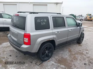 2016 Jeep Patriot High Altitude with VIN 1C4NJPFAXGD810878, listed as a IAAI auction lot 41225029 with 135,681 mi miles and . Bid and sale history available at DreamBid. Image 4.
