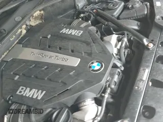 2012 BMW 5 Series 550i Gran Turismo xDrive с VIN WBASP4C53CC899889, выставлен на аукционе IAAI как лот 42595269 с пробегом 142 670 миль миль и . История ставок и продаж доступна на DreamBid. Изображение 12.