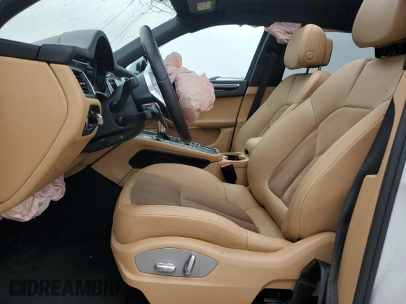 2017 Porsche Macan z VIN WP1AA2A52HLB00908, wystawiony jako Copart lot #55108025 z przebiegiem Nie podano mil oraz Szkoda całkowita • Salvage title. Historia ofert i sprzedaży dostępna na DreamBid. Obrazek 7.