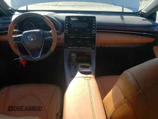 2022 Toyota Avalon Limited Hybrid z VIN 4T1DA1AB3NU011929, wystawiony jako Copart lot #53989965 z przebiegiem 10 945 mil mil oraz Szkoda całkowita • Salvage title. Historia ofert i sprzedaży dostępna na DreamBid. Obrazek 8.