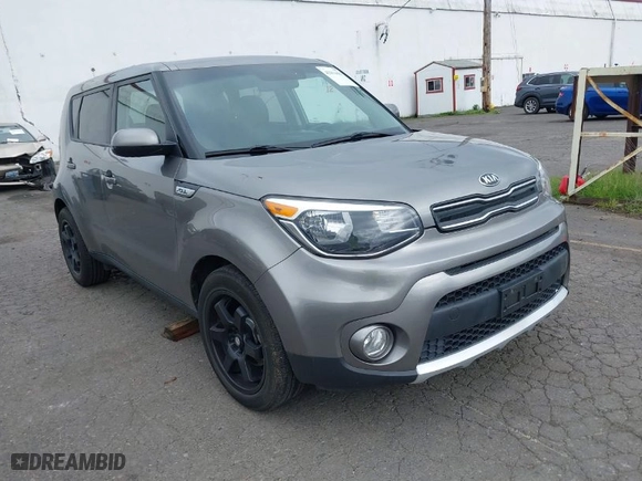 2018 Kia Soul + with VIN KNDJP3A52J7602662, listed as a IAAI auction lot 42014883 with 67,164 mi miles. Bid and sale history available at carsss.com. Image 1.