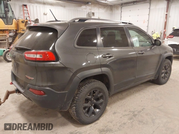 2015 Jeep Cherokee Trailhawk с VIN 1C4PJMBSXFW525218, выставлен на аукционе IAAI как лот 42032130 с пробегом 164 289 миль миль и . История ставок и продаж доступна на DreamBid. Изображение 4.