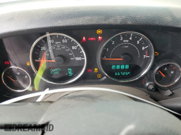 2018 Jeep Wrangler Unlimited Sport S with VIN 1C4BJWDG9JL887033, listed as a Copart auction lot 61785565 with 66,725 mi miles and Salvage title. Bid and sale history available at DreamBid. Image 9.