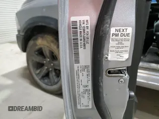 2024 Ram 1500 Warlock z VIN 1C6RR7LG6RS148810, wystawiony jako Copart lot #43155135 z przebiegiem 18 523 mil mil oraz Czysty tytuł • Clean title. Historia ofert i sprzedaży dostępna na DreamBid. Obrazek 13.